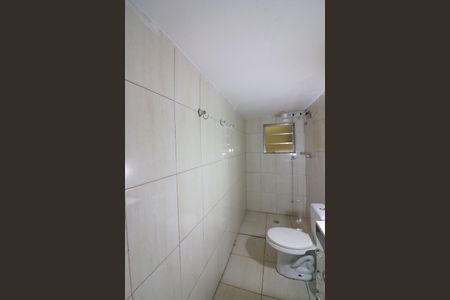 Casa à venda com 168m², 3 quartos e 2 vagasQuarto 2 - Suíte Banheiro 