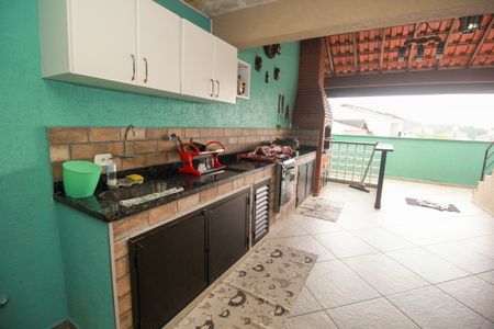 Casa à venda com 222m², 3 quartos e 4 vagas Casa à venda com 222m², 3 quartos e 4 vagasEspaço Gourmet