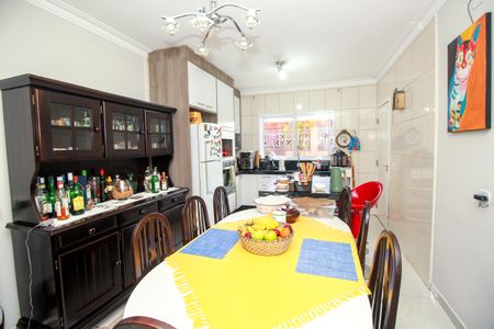 Casa à venda com 222m², 3 quartos e 4 vagas Casa à venda com 222m², 3 quartos e 4 vagasCozinha