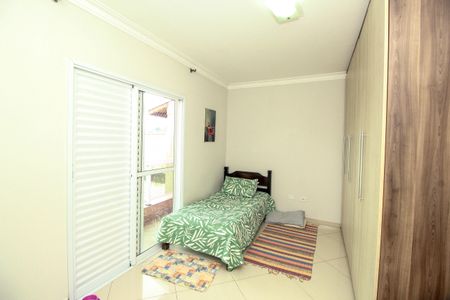 Casa à venda com 222m², 3 quartos e 4 vagas Casa à venda com 222m², 3 quartos e 4 vagasQuarto 1