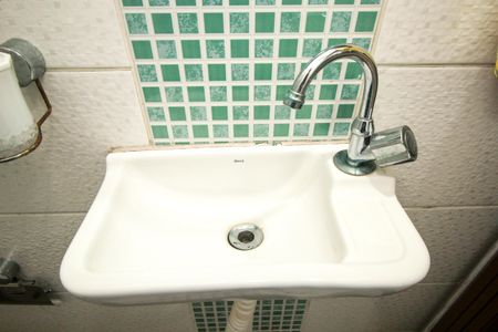 Casa à venda com 222m², 3 quartos e 4 vagas Casa à venda com 222m², 3 quartos e 4 vagasLavabo 2