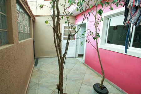 Casa à venda com 222m², 3 quartos e 4 vagas Casa à venda com 222m², 3 quartos e 4 vagasQuintal