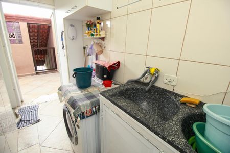 Casa à venda com 222m², 3 quartos e 4 vagas Casa à venda com 222m², 3 quartos e 4 vagasÁrea de Serviço