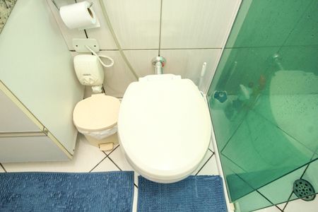 Casa à venda com 222m², 3 quartos e 4 vagas Casa à venda com 222m², 3 quartos e 4 vagasBanheiro da Suíte