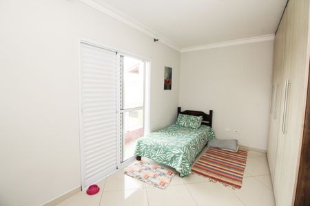 Casa à venda com 222m², 3 quartos e 4 vagas Casa à venda com 222m², 3 quartos e 4 vagasQuarto 1