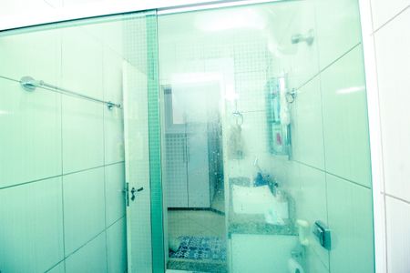 Casa à venda com 222m², 3 quartos e 4 vagas Casa à venda com 222m², 3 quartos e 4 vagasBanheiro da Suíte