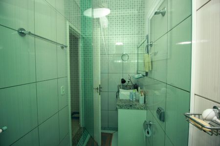 Casa à venda com 222m², 3 quartos e 4 vagas Casa à venda com 222m², 3 quartos e 4 vagasBanheiro Social