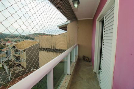 Casa à venda com 222m², 3 quartos e 4 vagas Casa à venda com 222m², 3 quartos e 4 vagasVista do Quarto 1