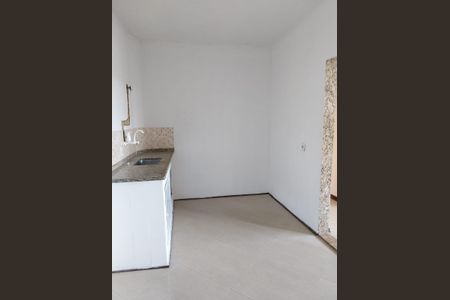 Cozinha de apartamento à venda com 3 quartos, 64m² em Irajá, Rio de Janeiro