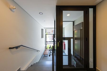 Apartamento à venda com 30m², 1 quarto e sem vaga Apartamento à venda com 30m², 1 quarto e sem vagaEntrada