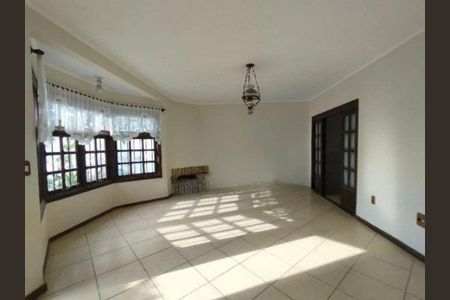 Sala  de casa à venda com 3 quartos, 182m² em Cristal, Porto Alegre