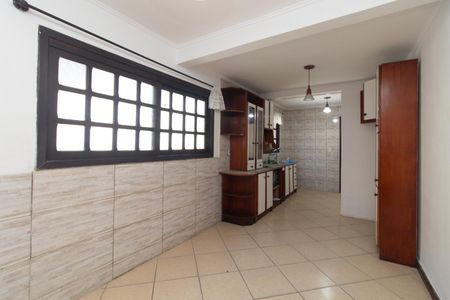 Casa à venda com 182m², 3 quartos e 4 vagas Casa à venda com 182m², 3 quartos e 4 vagasCozinha