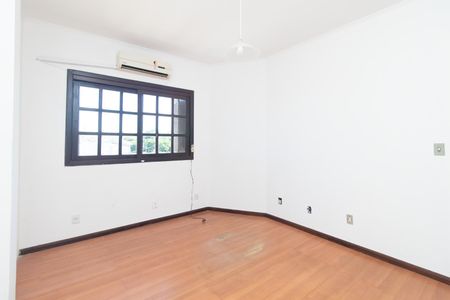 Casa à venda com 182m², 3 quartos e 4 vagas Casa à venda com 182m², 3 quartos e 4 vagasQuarto 1