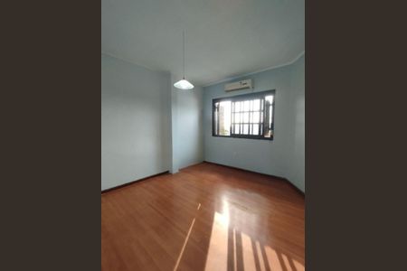 Casa à venda com 182m², 3 quartos e 4 vagas Casa à venda com 182m², 3 quartos e 4 vagasQuarto 2