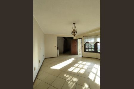 Sala  de casa à venda com 3 quartos, 182m² em Cristal, Porto Alegre