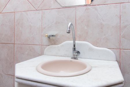 Lavabo de casa à venda com 3 quartos, 182m² em Cristal, Porto Alegre