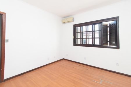 Casa à venda com 182m², 3 quartos e 4 vagas Casa à venda com 182m², 3 quartos e 4 vagasQuarto 2