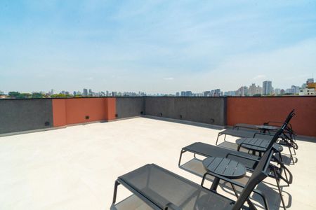 Studio à venda com 26m², 1 quarto e sem vaga Studio à venda com 26m², 1 quarto e sem vagaÁrea comum - Rooftop
