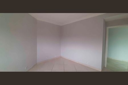 Apartamento à venda com 77m², 1 quarto e 1 vaga