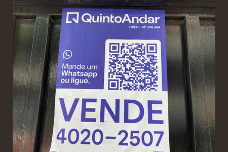 Casa à venda com 200m², 3 quartos e 4 vagasPlaquinha