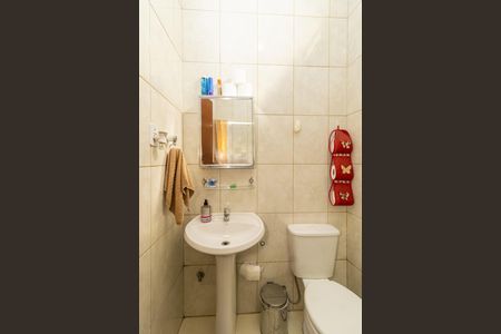 Casa à venda com 200m², 3 quartos e 4 vagasBanheiro Social