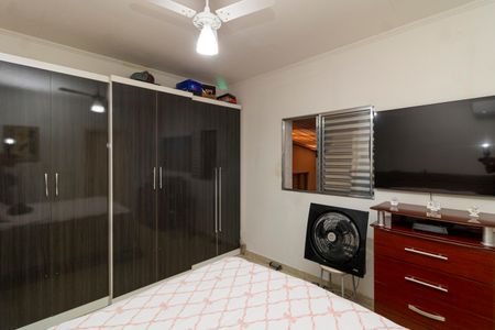 Casa à venda com 200m², 3 quartos e 4 vagasSuíte