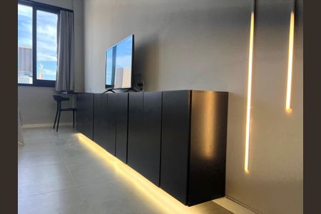 Sala de kitnet/studio para alugar com 1 quarto, 32m² em Centro, Rio de Janeiro