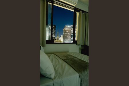 Studio para alugar com 32m², 1 quarto e sem vaga Studio para alugar com 32m², 1 quarto e sem vagaQuarto