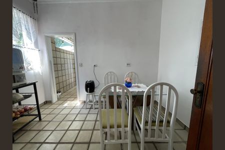 Casa para alugar com 230m², 3 quartos e 4 vagasCozinha