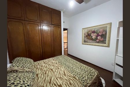 Casa para alugar com 230m², 3 quartos e 4 vagasSuíte