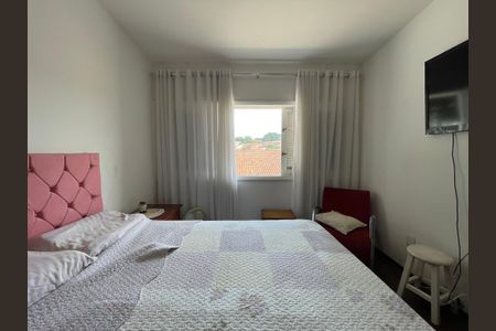 Casa para alugar com 230m², 3 quartos e 4 vagasQuarto 2