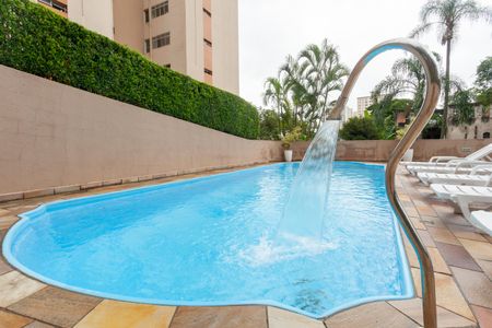 Apartamento à venda com 81m², 3 quartos e 1 vagaÁrea comum - Piscina