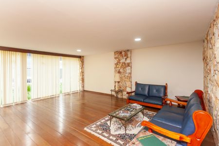 Apartamento à venda com 81m², 3 quartos e 1 vagaHall social