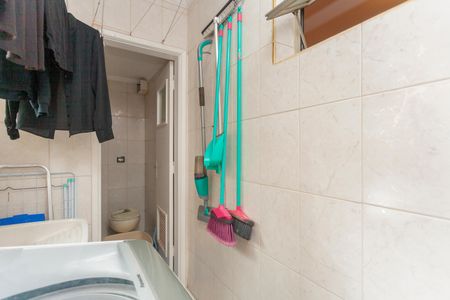 Apartamento à venda com 81m², 3 quartos e 1 vagaÁrea de Serviço