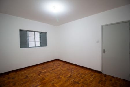 Casa para alugar com 154m², 2 quartos e 3 vagasQuarto 2