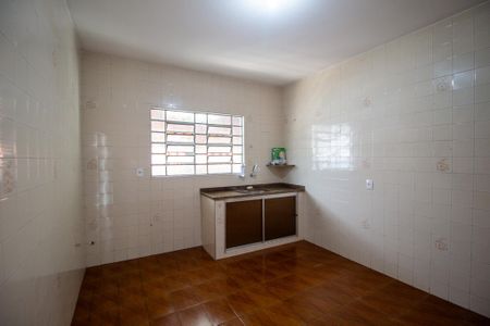 Casa para alugar com 154m², 2 quartos e 3 vagasCozinha 