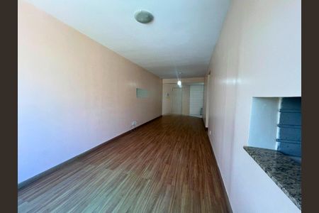 Sala  de apartamento para alugar com 2 quartos, 87m² em Centro, Canoas