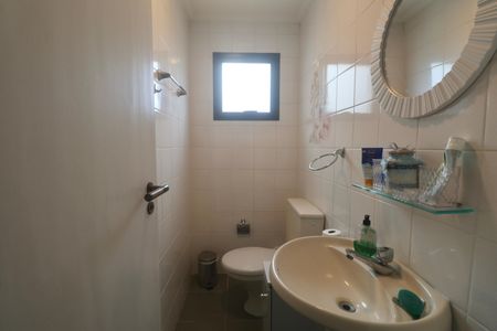 Apartamento para alugar com 100m², 2 quartos e 1 vaga Apartamento para alugar com 100m², 2 quartos e 1 vagaBanheiro Social