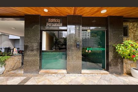 Apartamento para alugar com 100m², 2 quartos e 1 vagaFachada