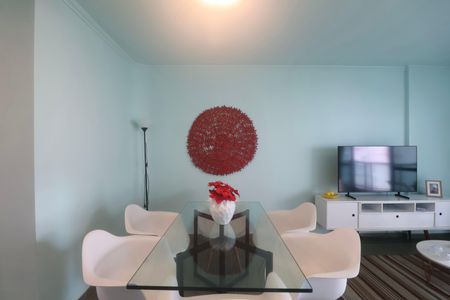 Sala de apartamento para alugar com 2 quartos, 100m² em Vila Luis Antonio, Guarujá