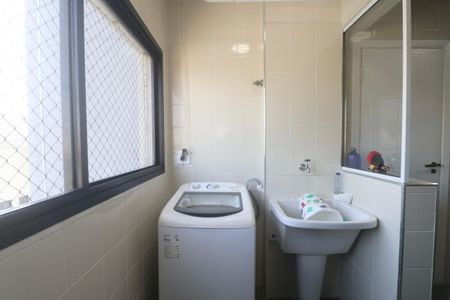 Apartamento para alugar com 100m², 2 quartos e 1 vagaÁrea de Serviço