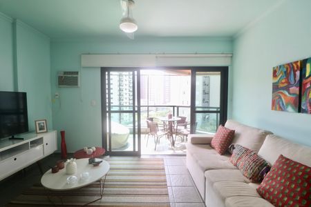 Apartamento para alugar com 100m², 2 quartos e 1 vagaSala