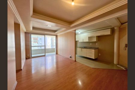 Sala  de apartamento para alugar com 1 quarto, 80m² em Centro, Canoas