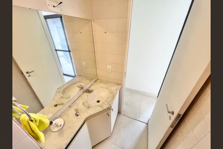 Apartamento à venda com 86m², 3 quartos e 1 vagaBanheiro