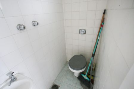 Apartamento à venda com 73m², 2 quartos e 1 vagaBanheiro de Serviço