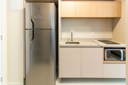 Cozinha de kitnet/studio para alugar com 1 quarto, 25m² em Perdizes, São Paulo