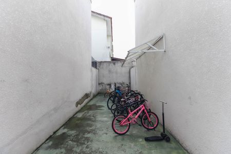 Casa de condomínio para alugar com 80m², 2 quartos e 1 vagaBicicletário