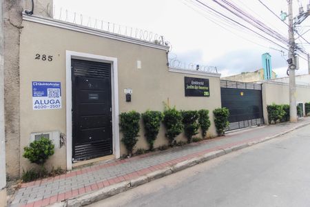 Casa de condomínio para alugar com 80m², 2 quartos e 1 vagaFachada