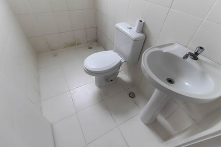 Casa de condomínio para alugar com 80m², 2 quartos e 1 vagaBanheiro