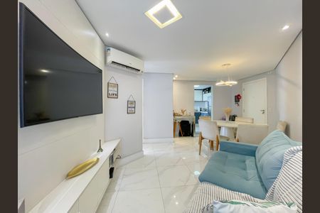 Sala de apartamento à venda com 2 quartos, 52m² em Padroeira, Osasco